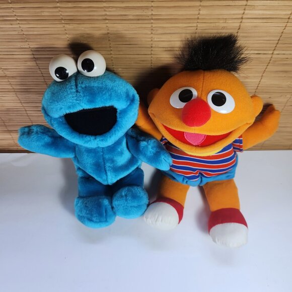 Vintage Cookie Monster and Ernie 1996 Tyco Plush Toys Sesame Street Jim Hensen - Picture 2 of 10
